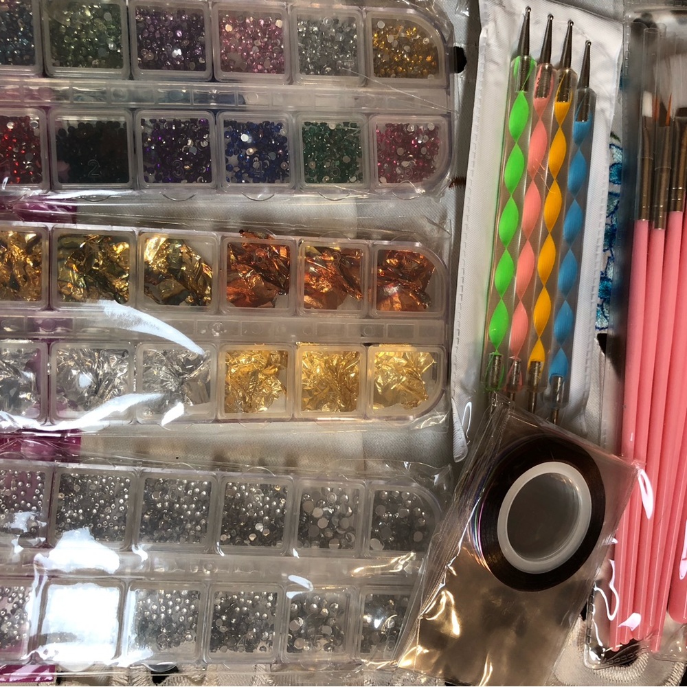 NEW Nail Art lots n lots of Rhinestones and stick on decals with aTool Set